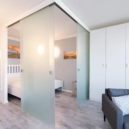 App 779 - Strandlage * זירקסדורף